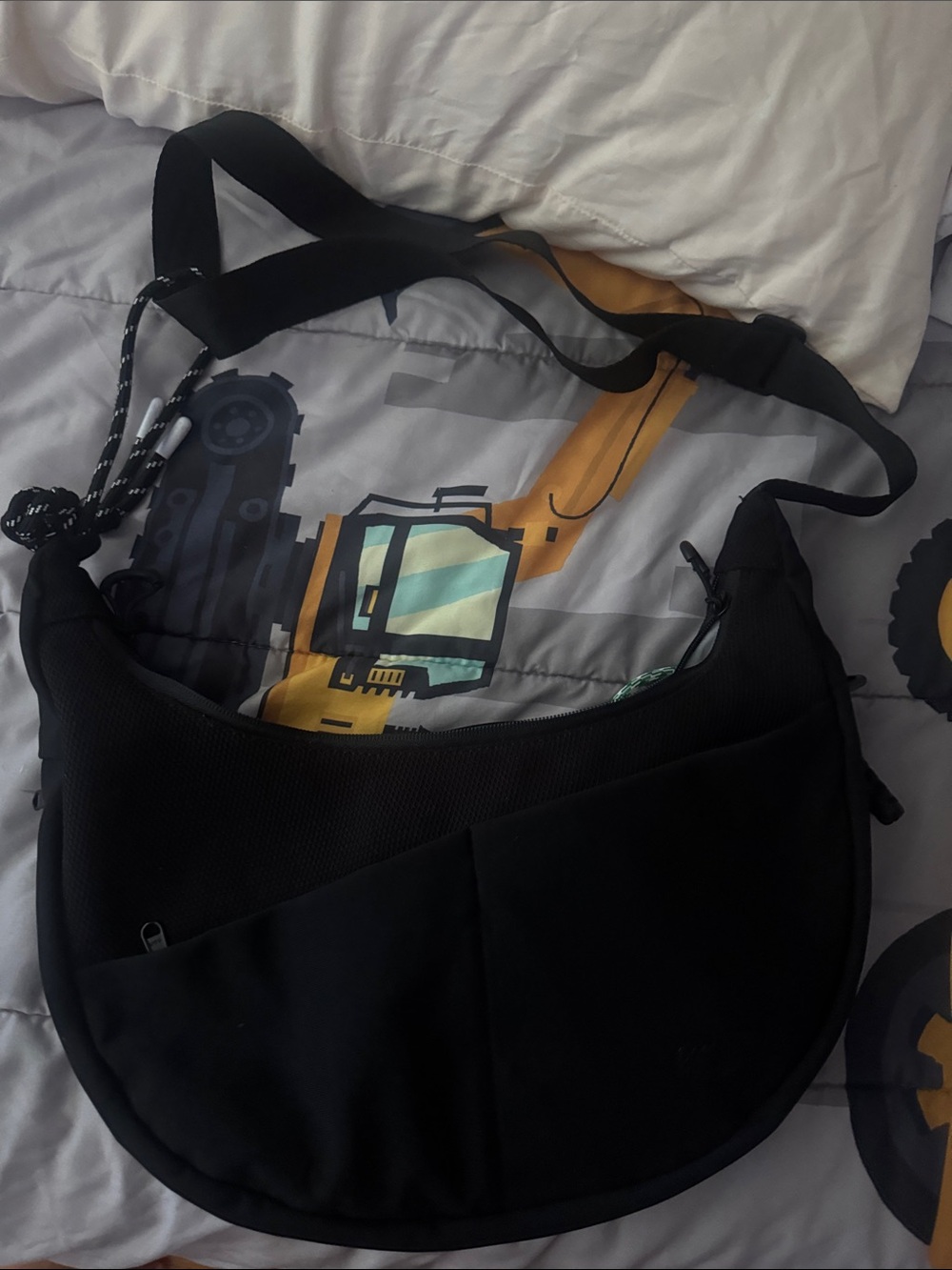 【New In】BAGSMART REIKI 2.2L Compact RFID Crossbody Bag with Detachable Mini Cas…